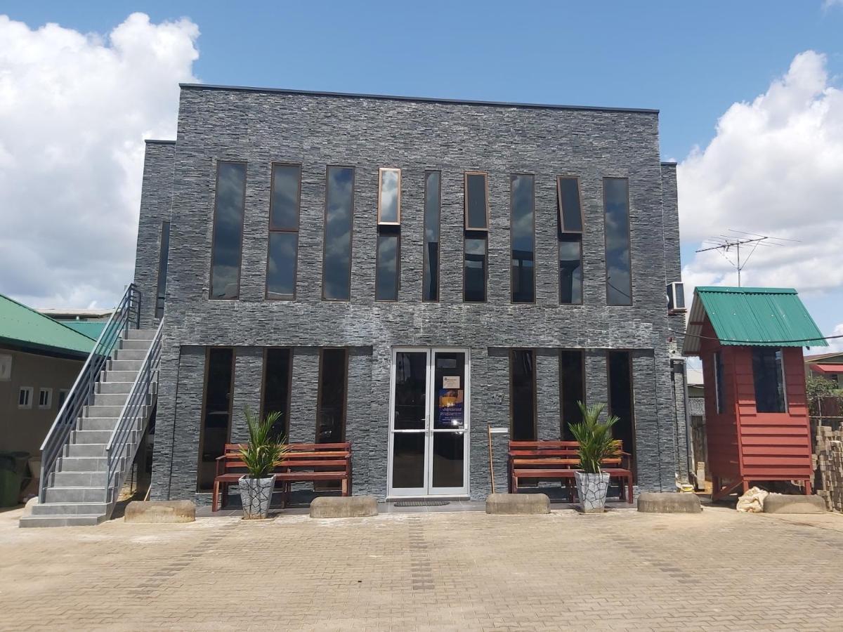 Waterland Suites Paramaribo Bagian luar foto