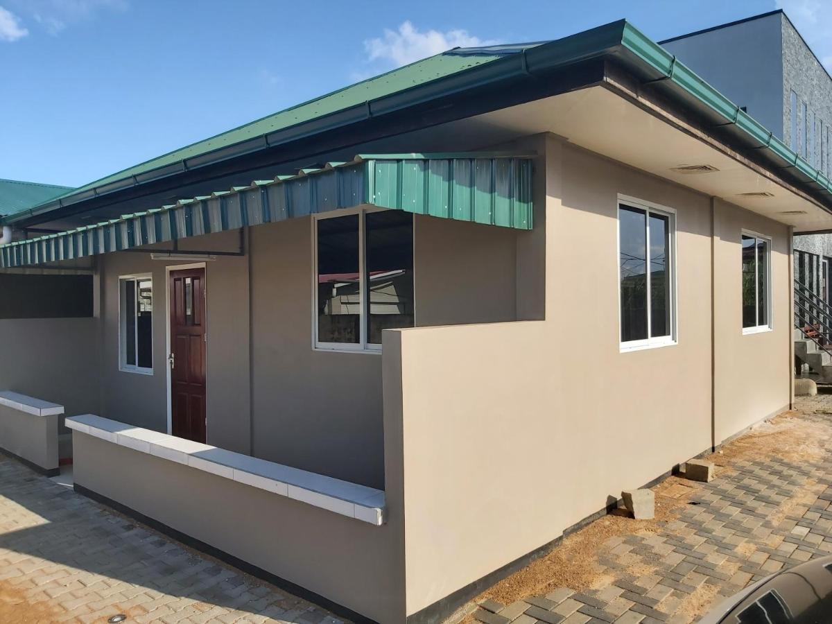 Waterland Suites Paramaribo Bagian luar foto
