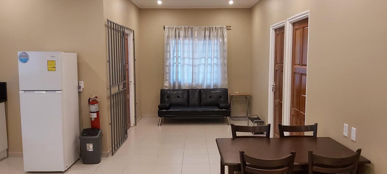 Waterland Suites Paramaribo Bagian luar foto