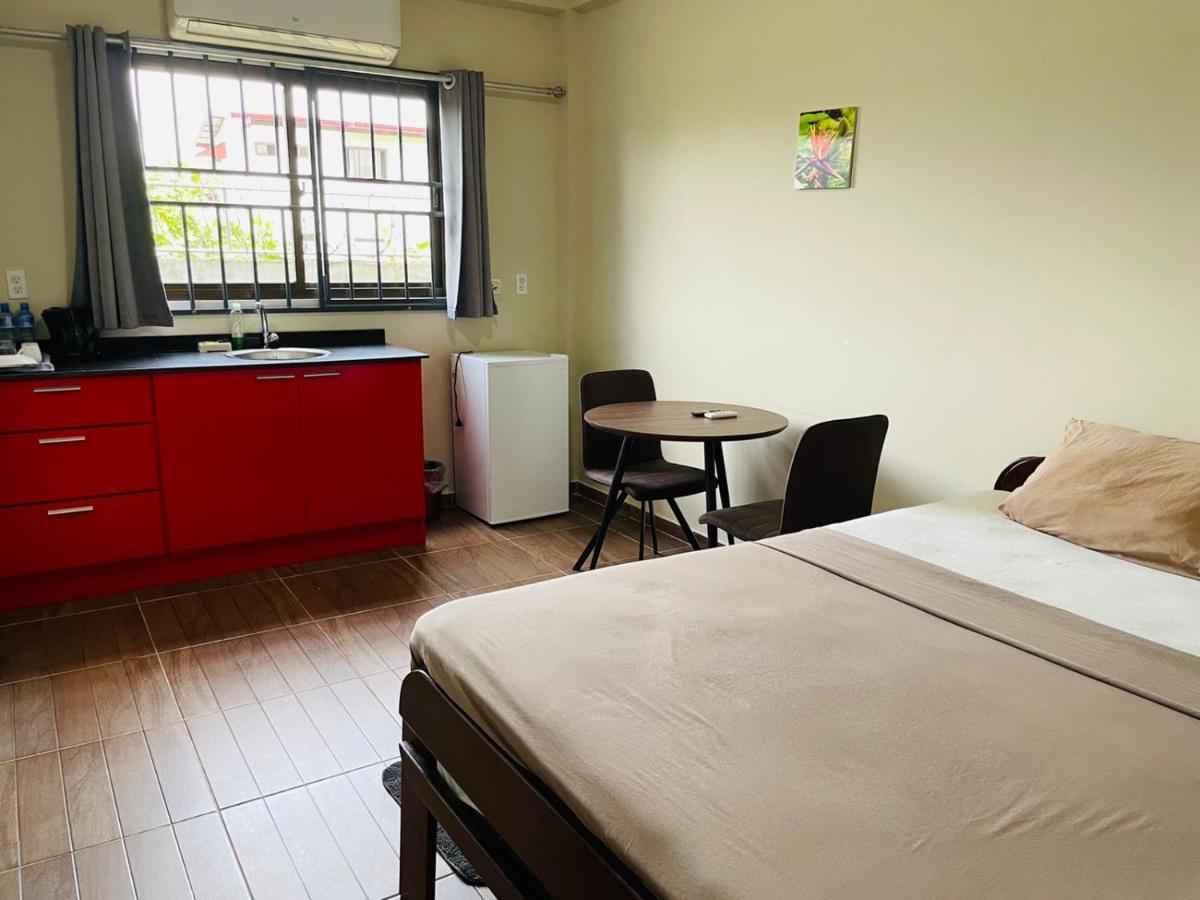 Waterland Suites Paramaribo Bagian luar foto