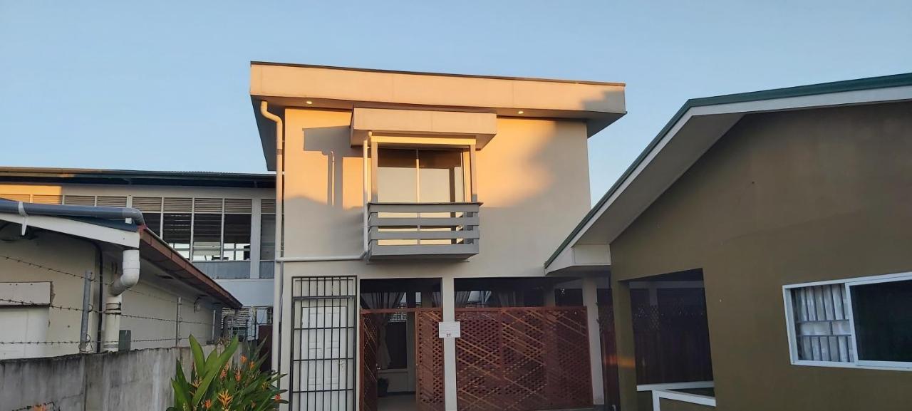 Waterland Suites Paramaribo Bagian luar foto